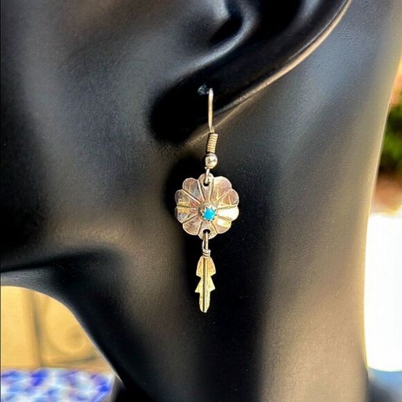 Vintage Sterling & Turquoise Flower Concho Feather Dangle Earrings - Picture 1 of 6
